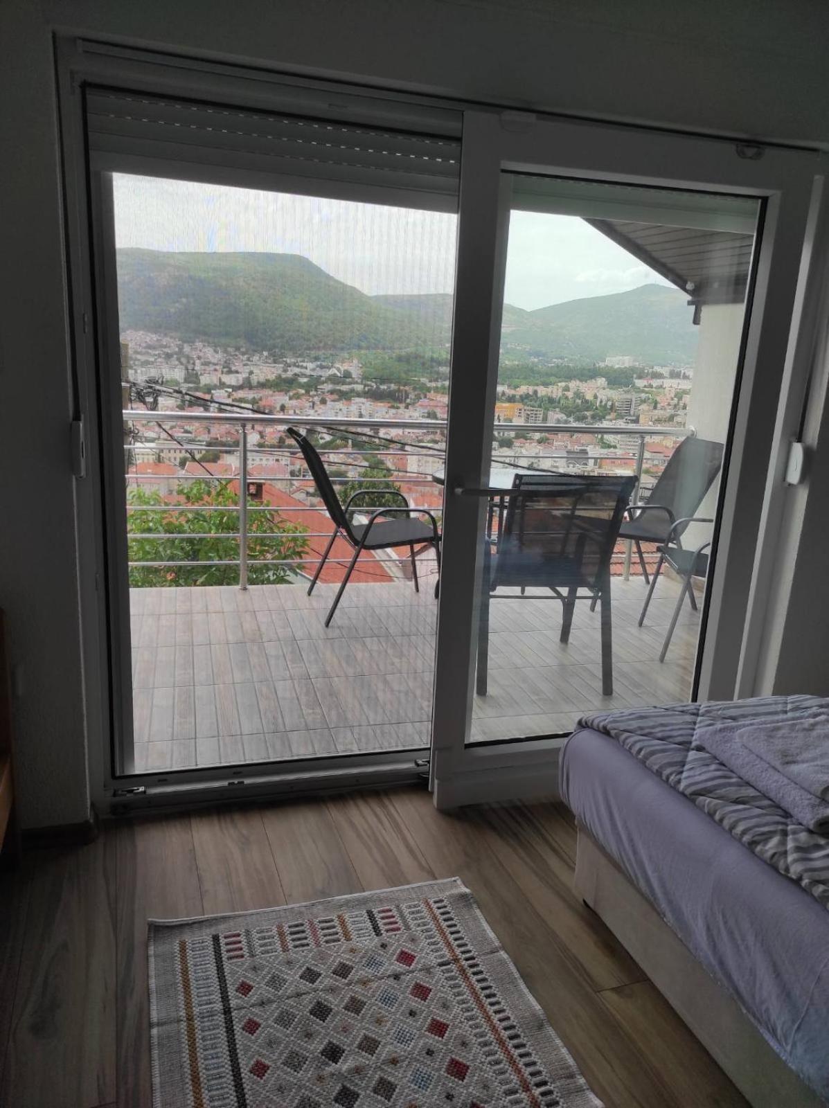View Of The City - Studio Apartment 2 莫斯塔尔 外观 照片